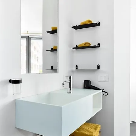 Private Front With Garden And Garage ヴィラ アンティーブ