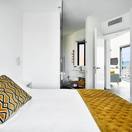 ヴィラ Private Front With Garden And Garage アンティーブ